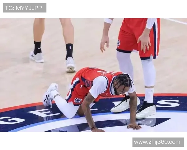 鹈鹕与快船新秀对决引发热潮年轻球员展现无限潜力与激情