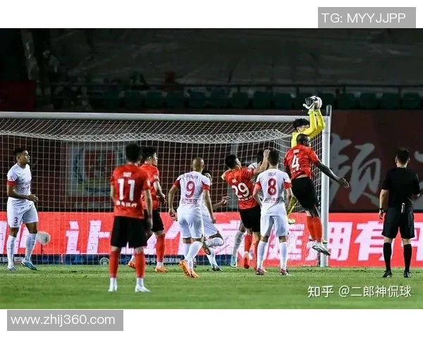 西悉尼队与上港队员的精彩对决分析与战术解析 西悉尼队与上港队员的精彩对决分析与战术解析